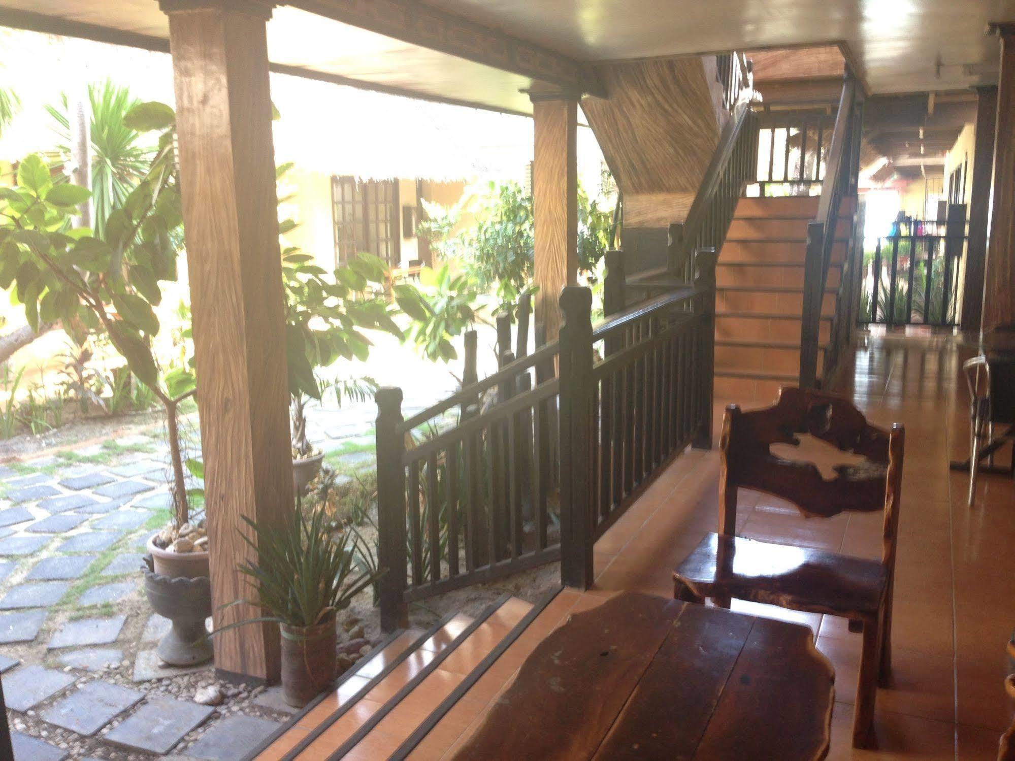 Eclipse Resort Manoc-Manoc Exterior photo