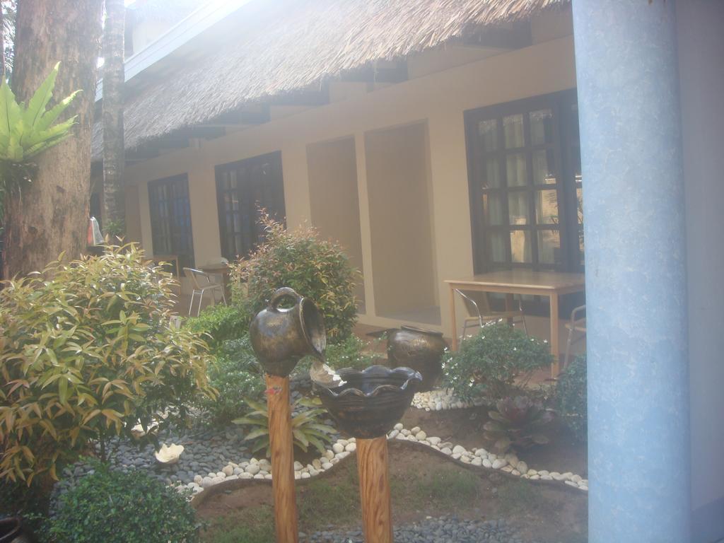 Eclipse Resort Manoc-Manoc Exterior photo